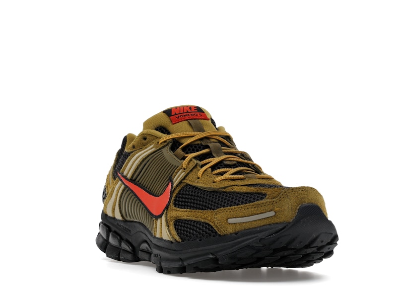 Nike Zoom Vomero 5 Premium Olive Flak Picante Red