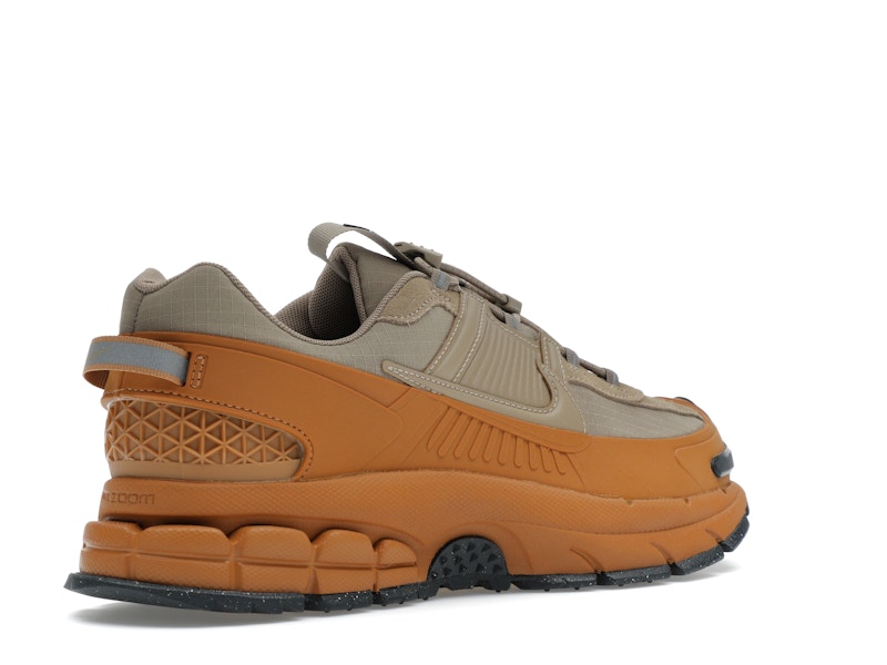 Nike Zoom Vomero 5 Roam Flax (Women's)