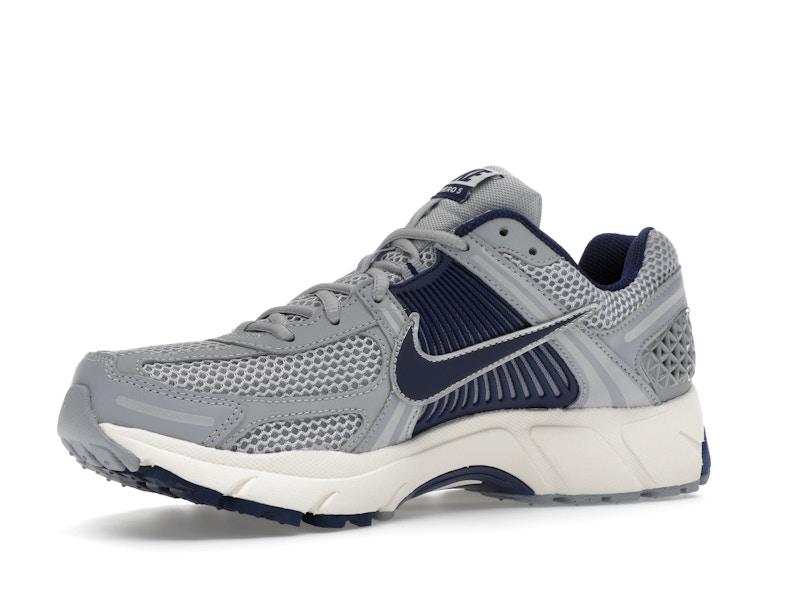 Nike Zoom Vomero 5 Yankees