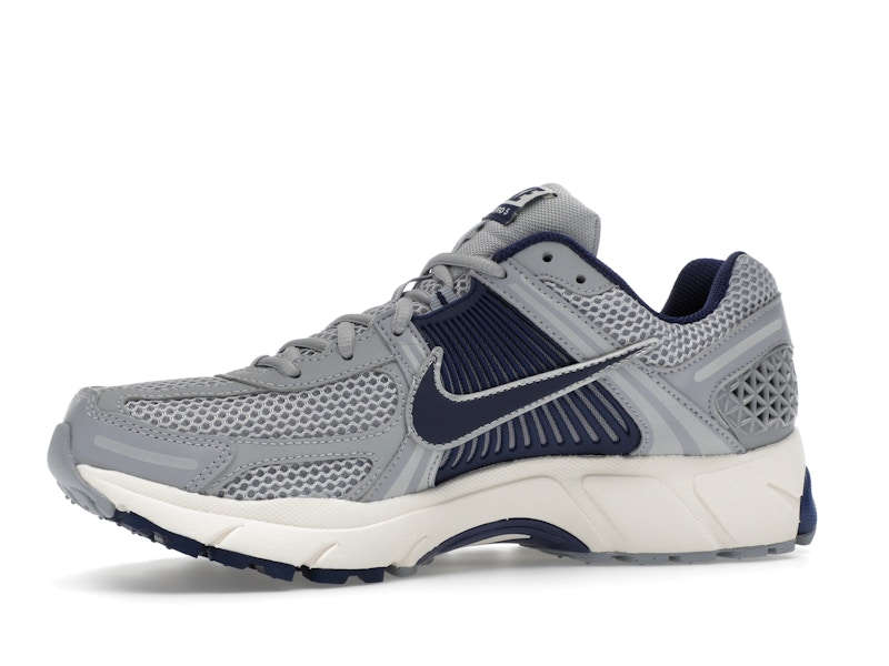 Nike Zoom Vomero 5 Yankees