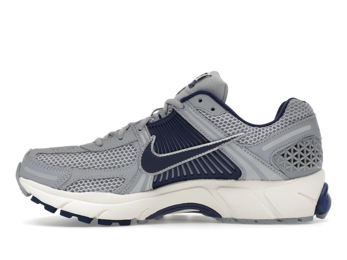 Nike Zoom Vomero 5 Yankees