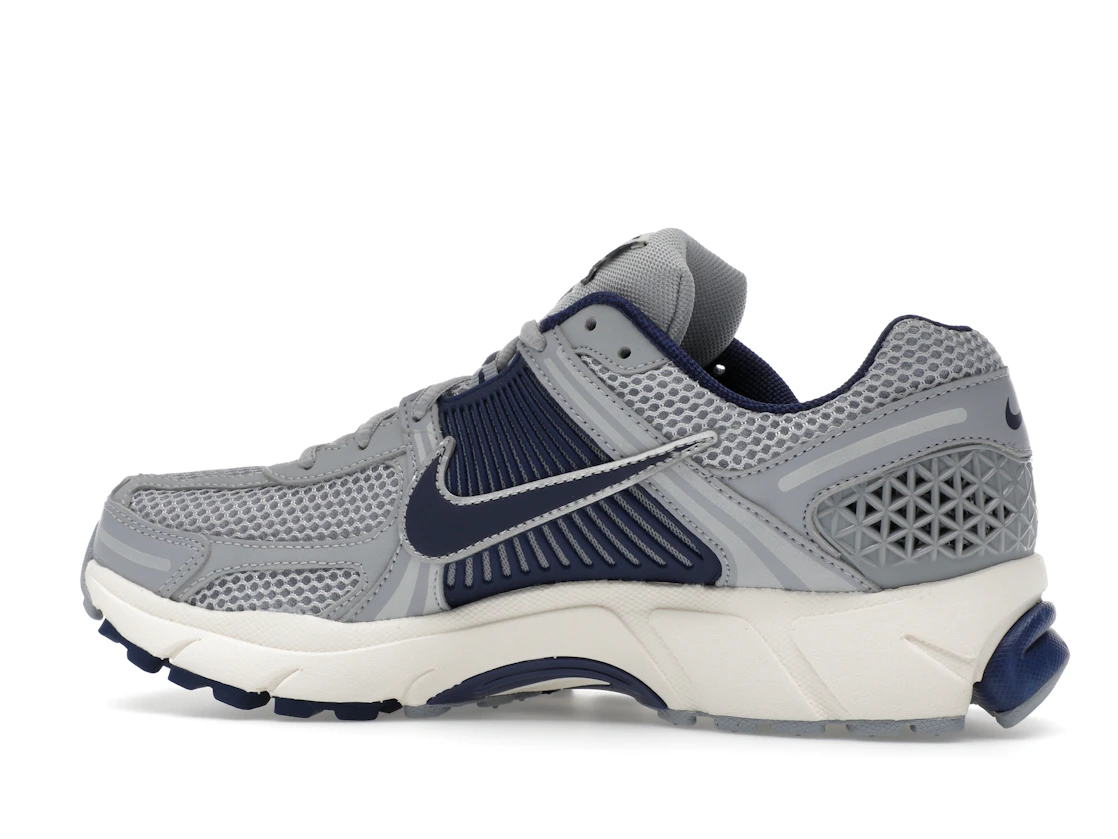 Nike Zoom Vomero 5 Yankees