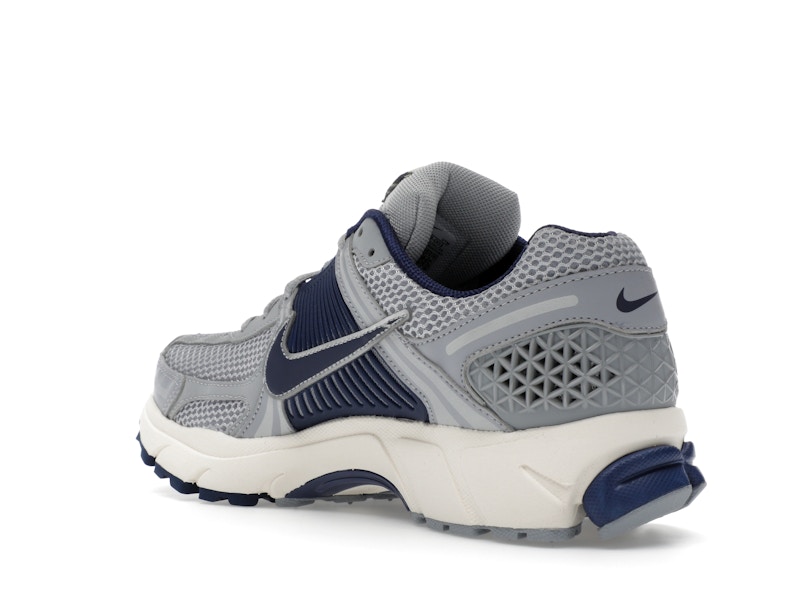 Nike Zoom Vomero 5 Yankees
