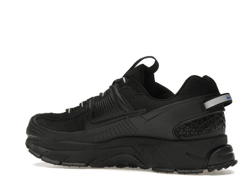 Nike Zoom Vomero Roam Triple Black