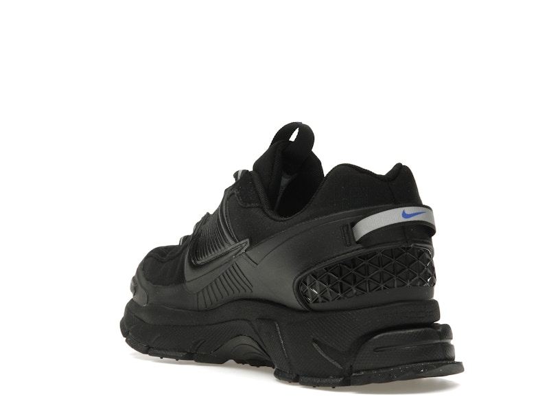 Nike Zoom Vomero Roam Triple Black