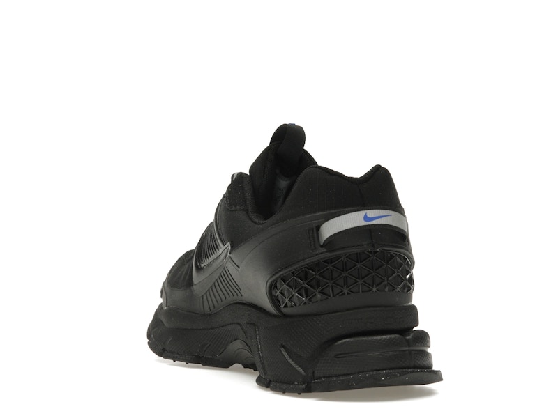 Nike Zoom Vomero Roam Triple Black