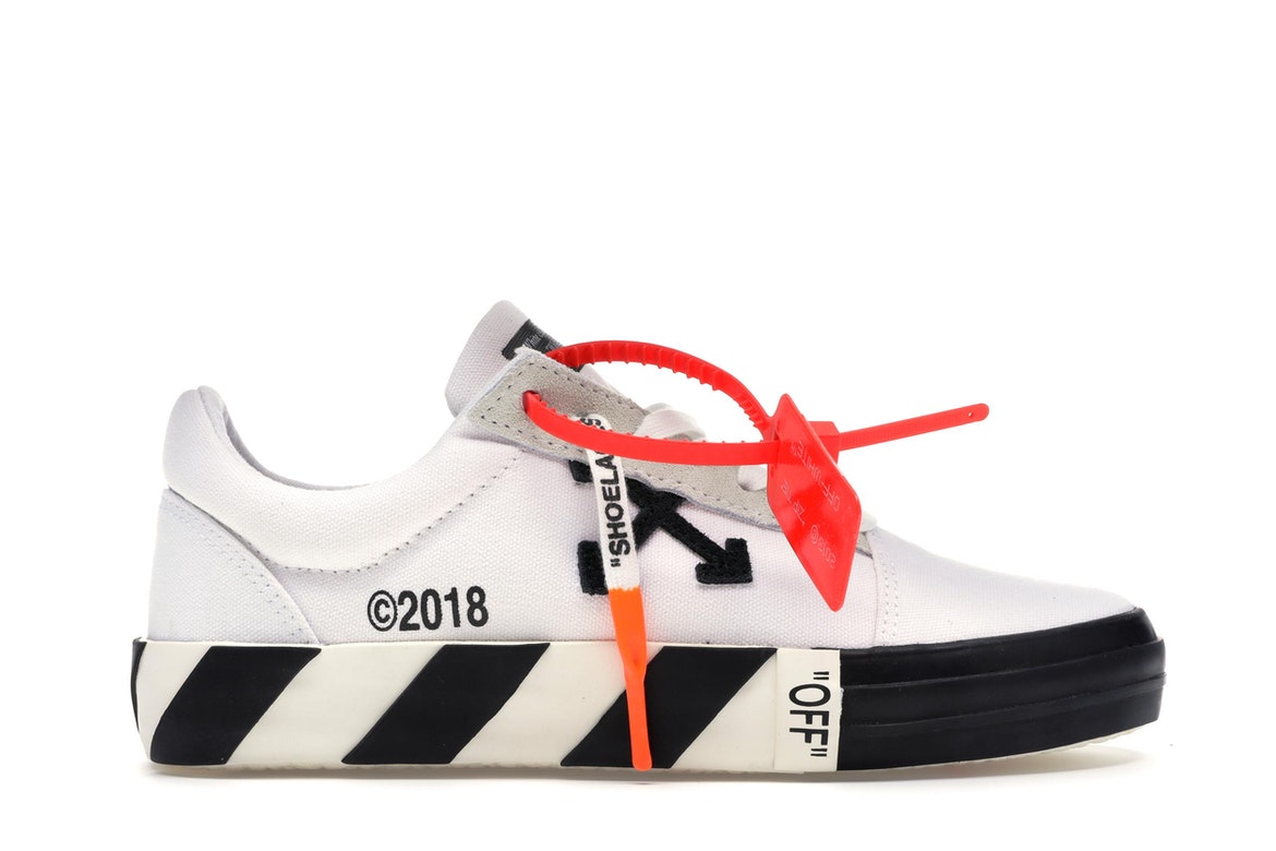 OFF WHITE Vulc Low White Men s OMIA085E183510010100 US