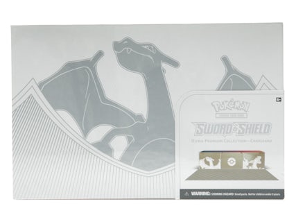 Pokmon TCG Sword & Shield Charizard Ultra-Premium Collection Box - US Pokmon TCG Sword & Shield Charizard Ultra-Premium Collection Box - US