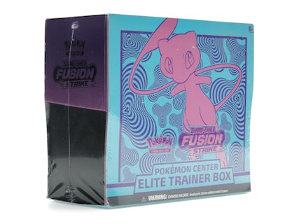 Pokmon TCG Sword & Shield Fusion Strike Pokmon Center Elite Trainer Box - US Pokmon TCG Sword & Shield Fusion Strike Pokmon Center Elite Trainer Box - US