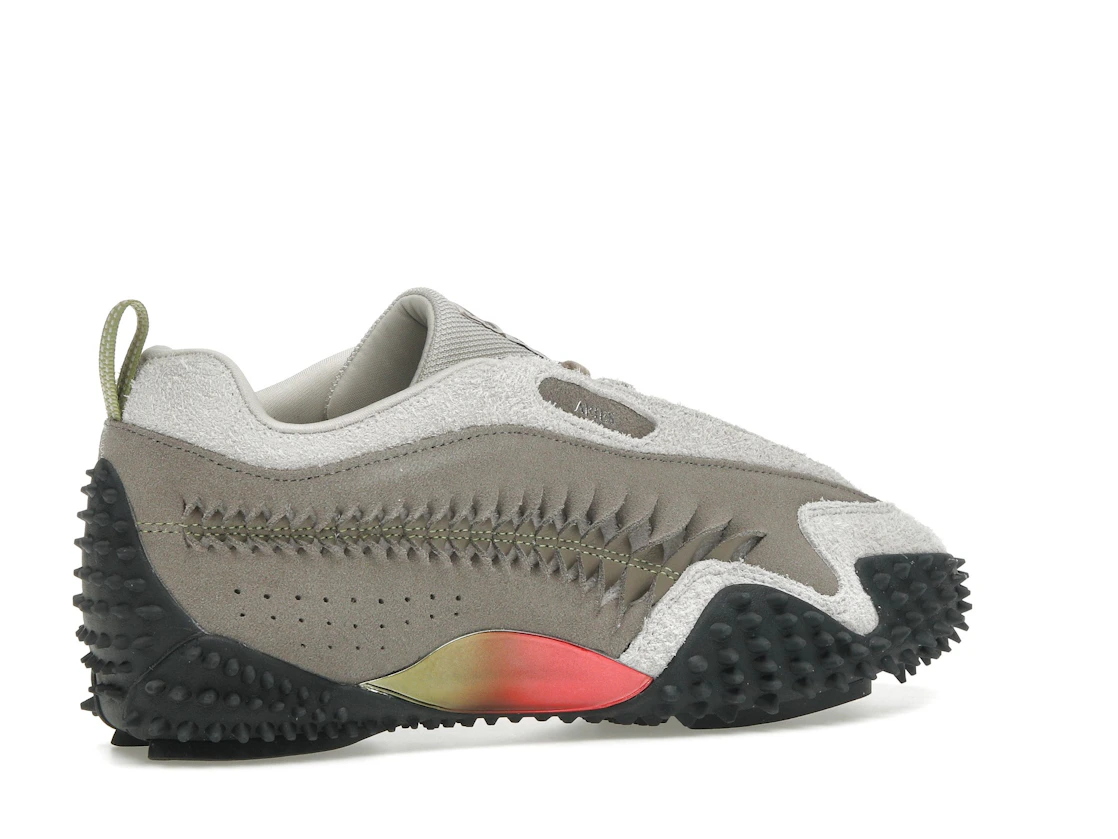 Puma Mostro Aries Tan