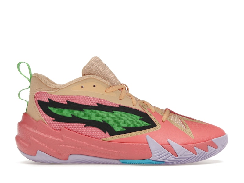 All peach outlet pumas