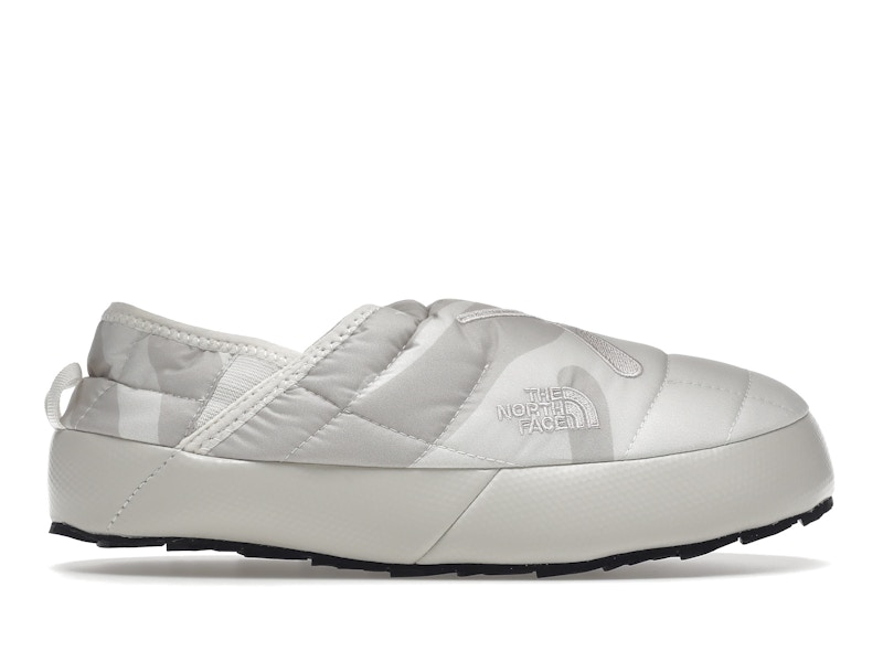 Puma kaws cheap