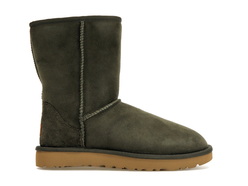 Forest green ugg boots deals
