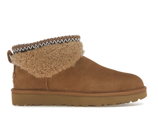 UGG Classic Ultra Mini Maxi Curly Boot Chestnut (Women's) 0