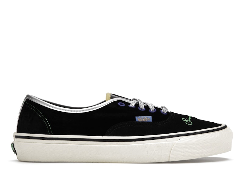 Yacht club vans stockx 2025
