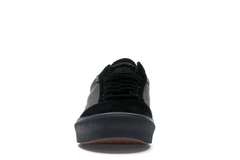mas grey vans