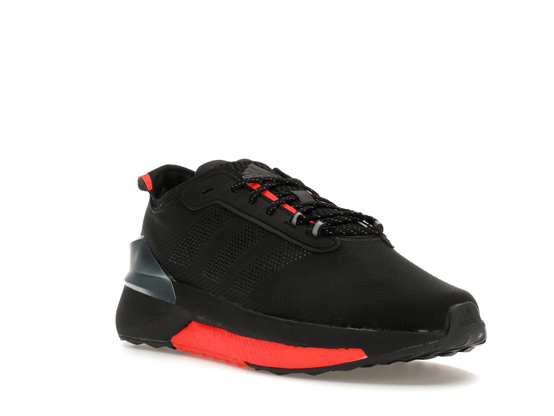 adidas Avryn Core Black Solar Red