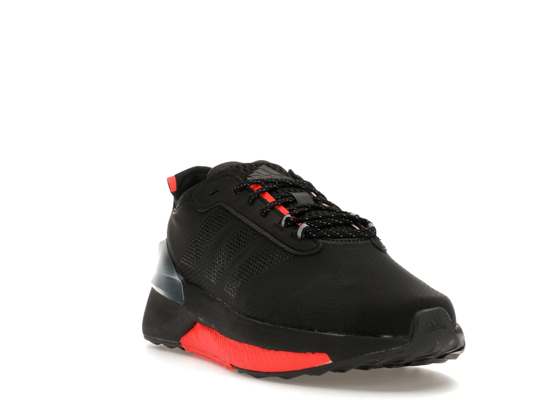 adidas Avryn Core Black Solar Red