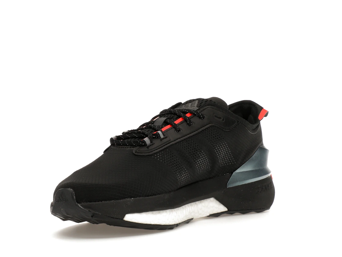 adidas Avryn Core Black Solar Red
