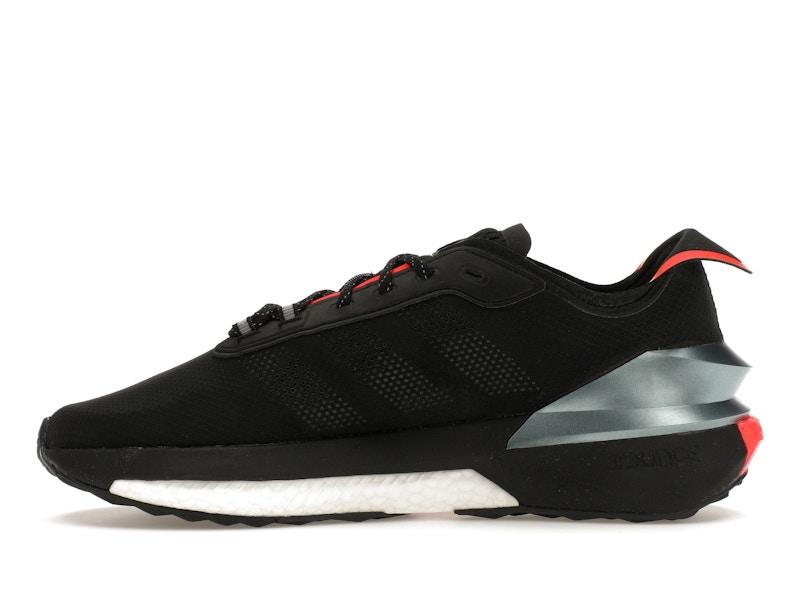 adidas Avryn Core Black Solar Red