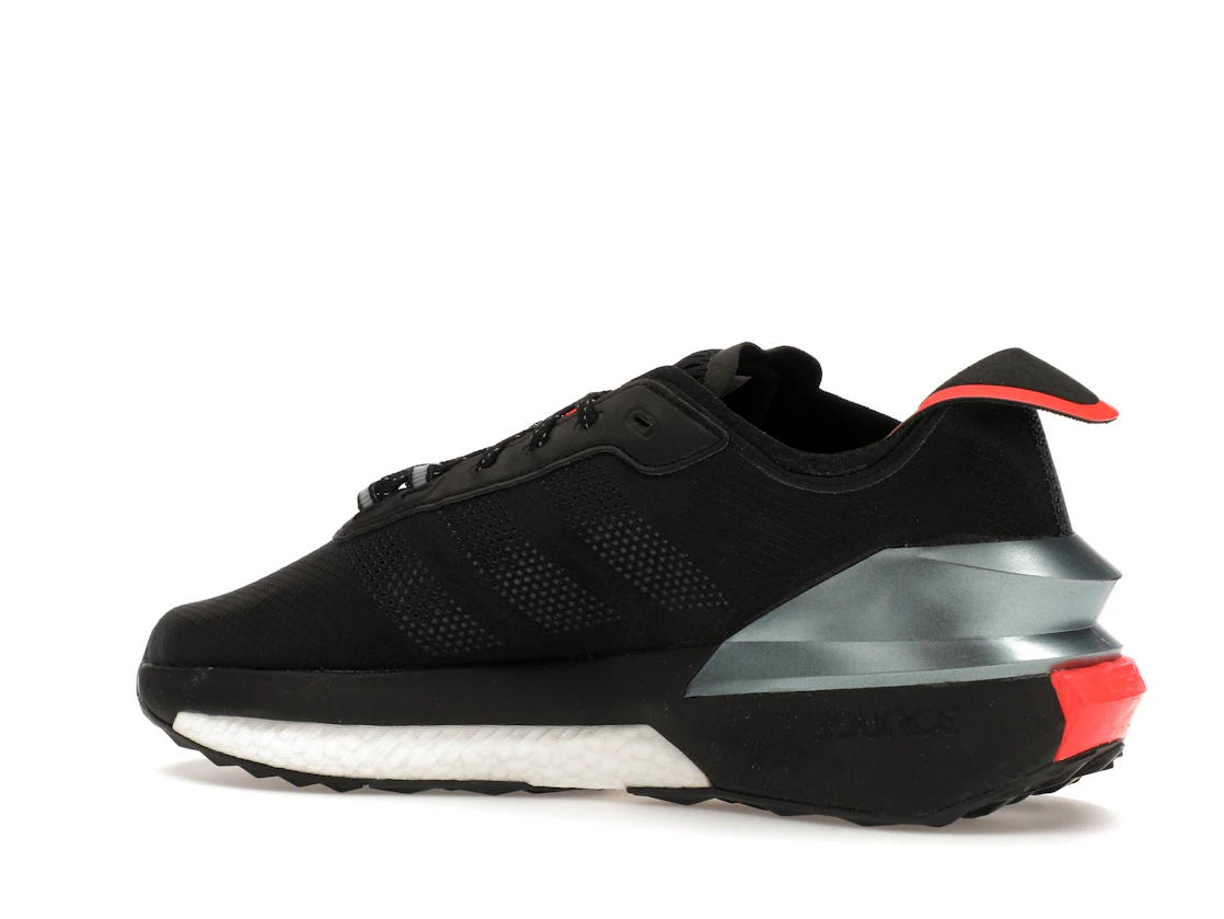 adidas Avryn Core Black Solar Red