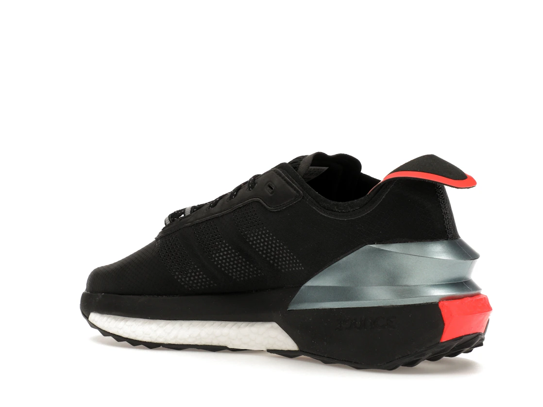 adidas Avryn Core Black Solar Red
