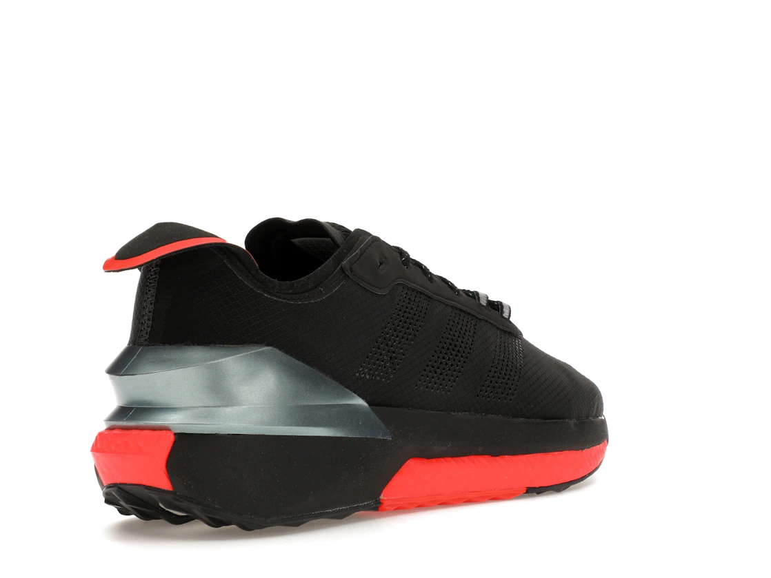 adidas Avryn Core Black Solar Red