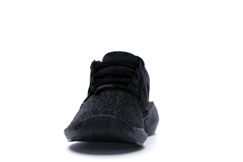 eqt boost triple black