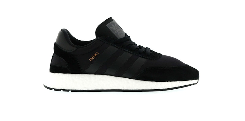 Nike iniki 2025