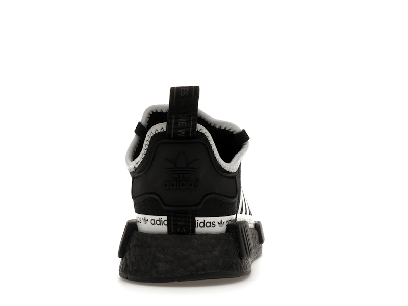 adidas NMD R1 Oreo - 360° view 28