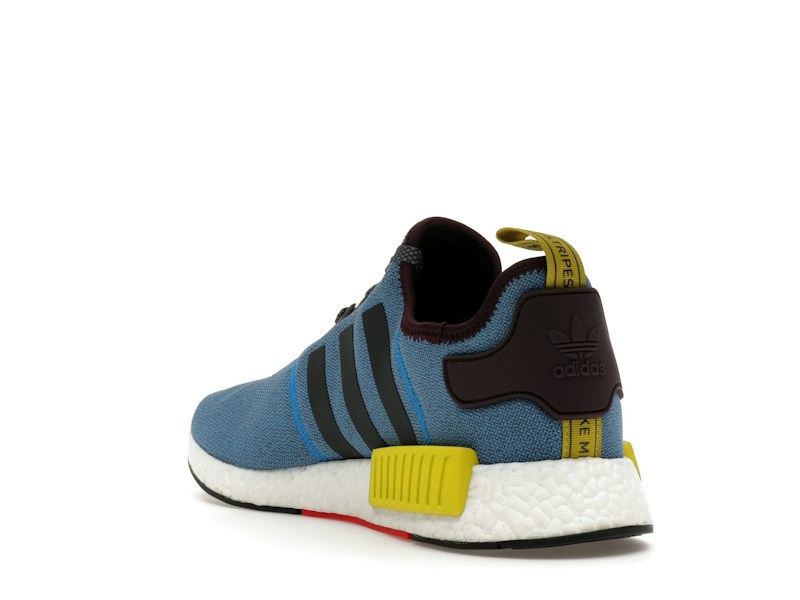 adidas NMD R1 Villa - 360° view 25