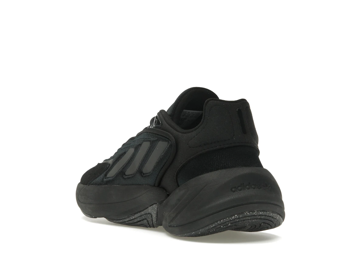 adidas Ozelia Black Carbon (Women's)