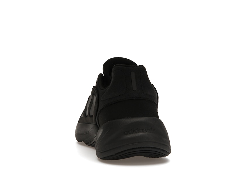 adidas Ozelia Triple Black