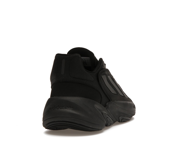 adidas Ozelia Triple Black