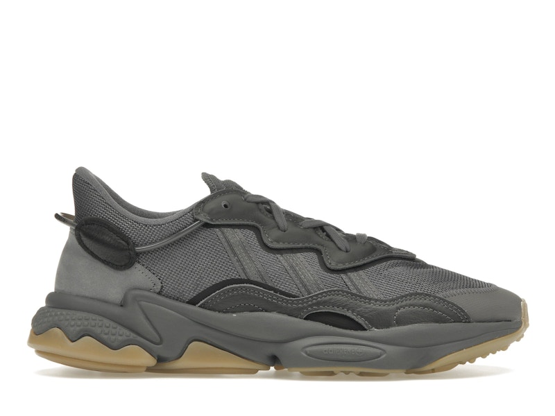 Ozweego stockx top