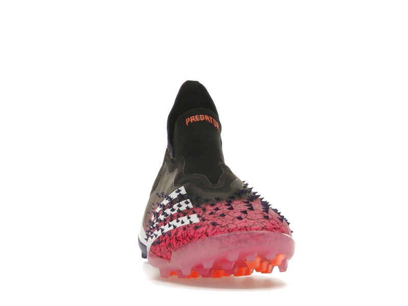 adidas Predator Freak Laceless TF Shock Pink