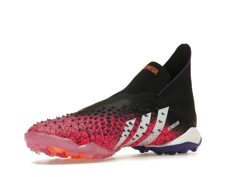 adidas Predator Freak Laceless TF Shock Pink