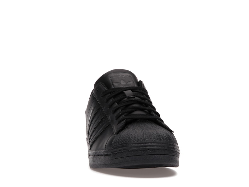 adidas Superstar All Black