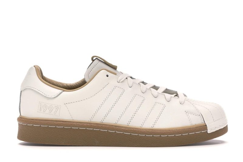 Adidas superstar x kasina on sale