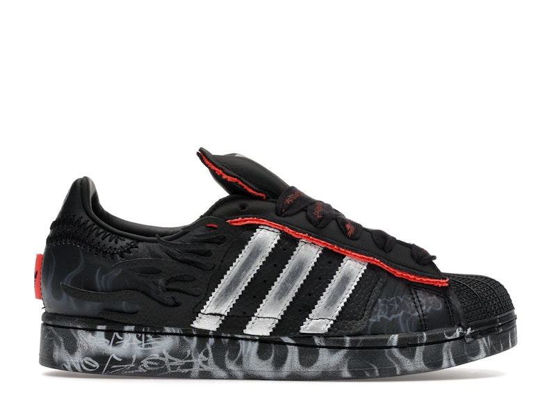 adidas Superstar Hellstar