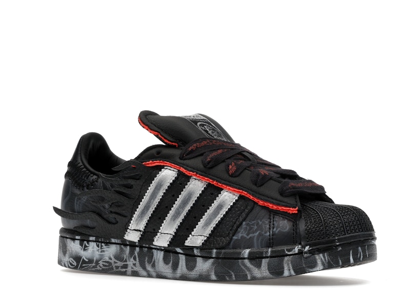 adidas Superstar Hellstar