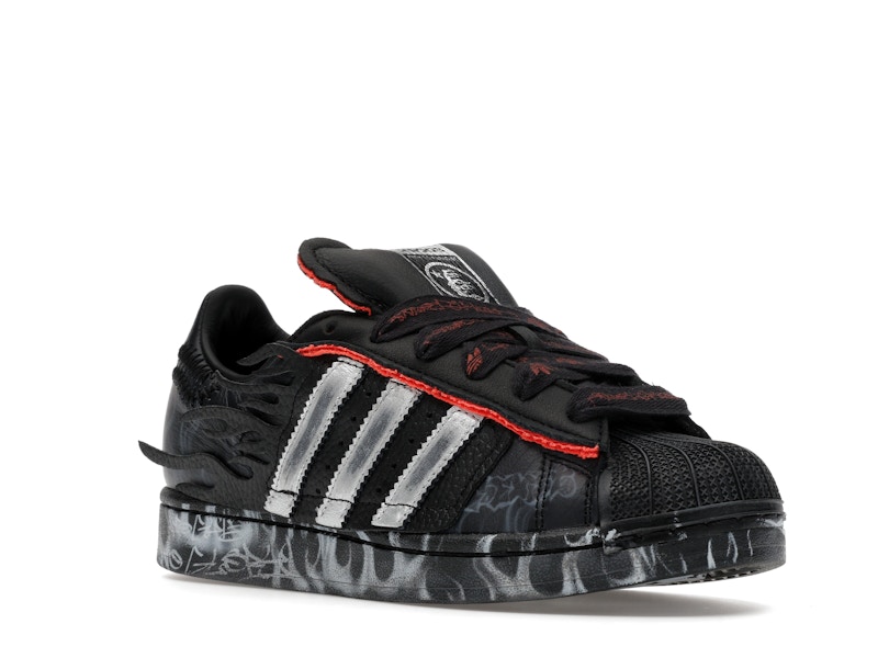 adidas Superstar Hellstar
