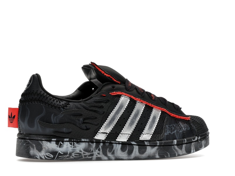 adidas Superstar Hellstar