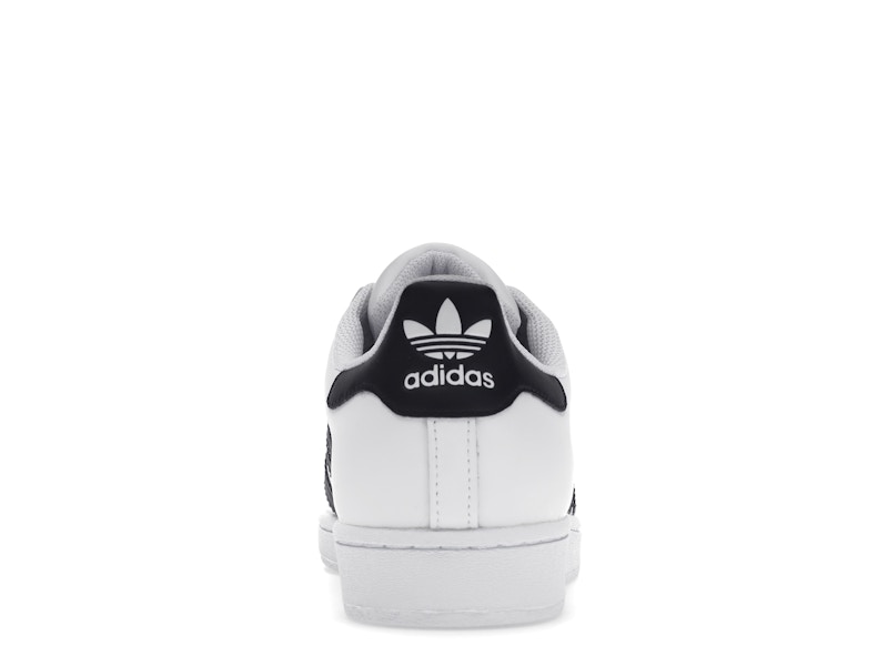 adidas Superstar