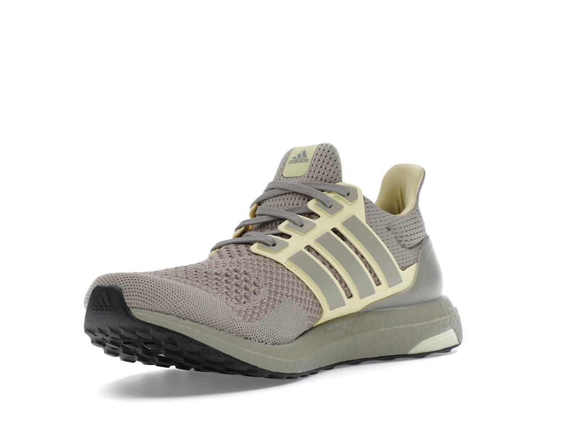 adidas Ultra Boost 1.0 Putty Beige Powder Yellow Core Black