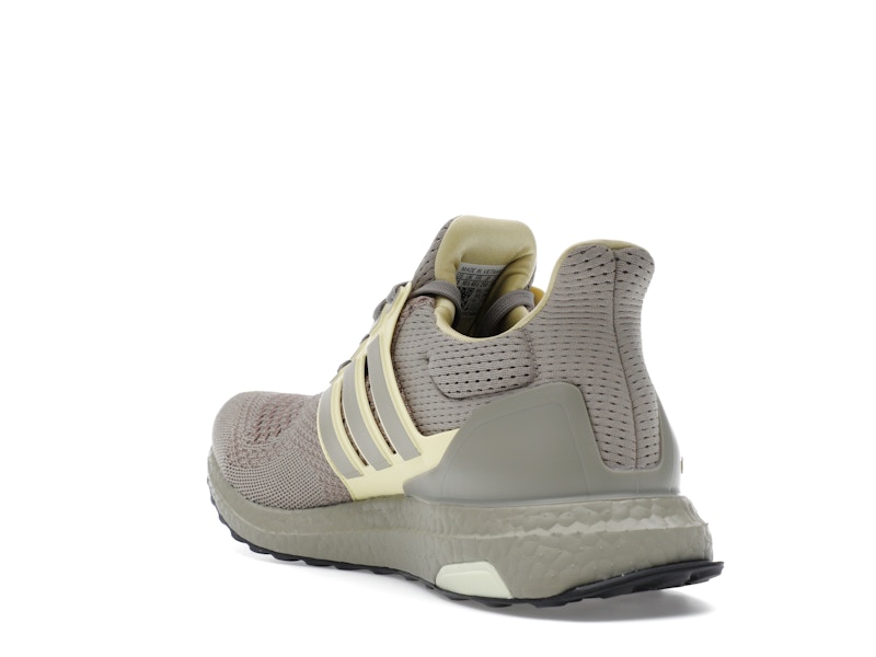 adidas Ultra Boost 1.0 Putty Beige Powder Yellow Core Black