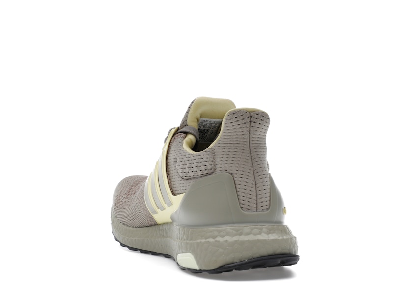 adidas Ultra Boost 1.0 Putty Beige Powder Yellow Core Black