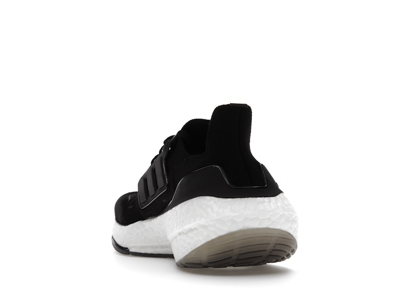 adidas Ultra Boost 22 Black White