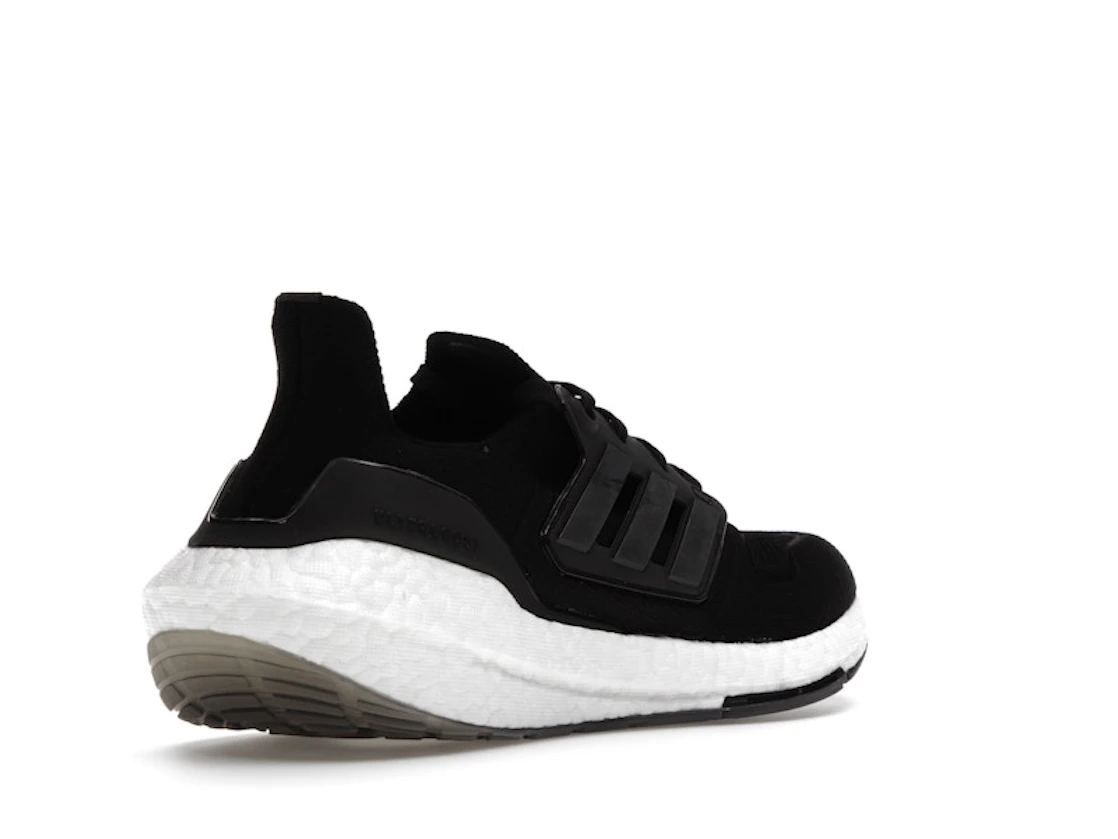adidas Ultra Boost 22 Black White