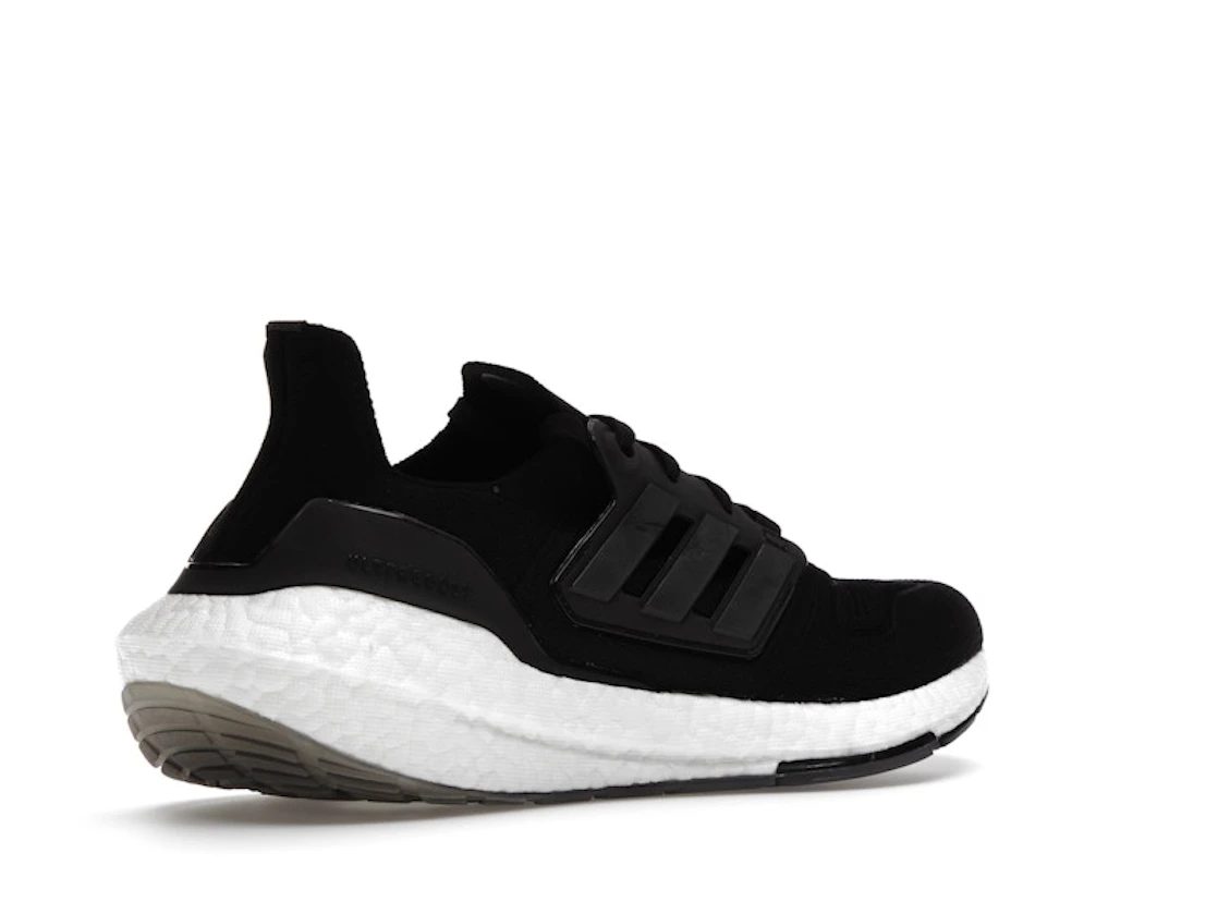 adidas Ultra Boost 22 Black White